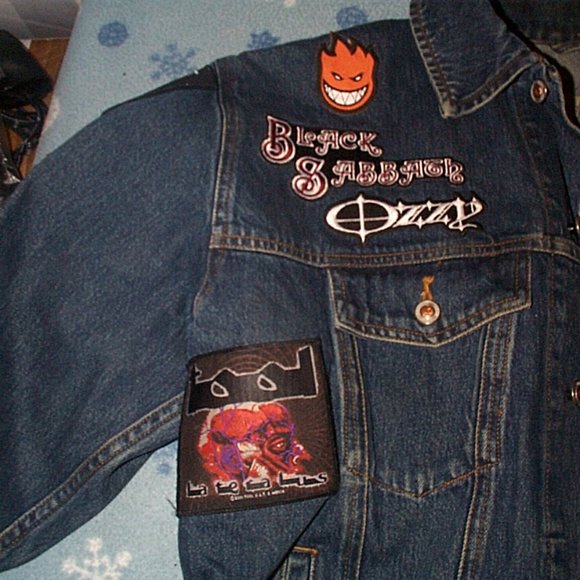 Denim Jean jacket with band patches Metallica OZZY Black Sabbath Linkin Park - Picture 2 of 9